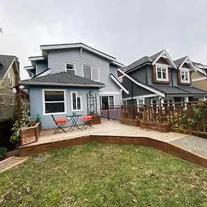 Gasthof Cozy Dunbar 3 Beds W/ Views, Vancouver